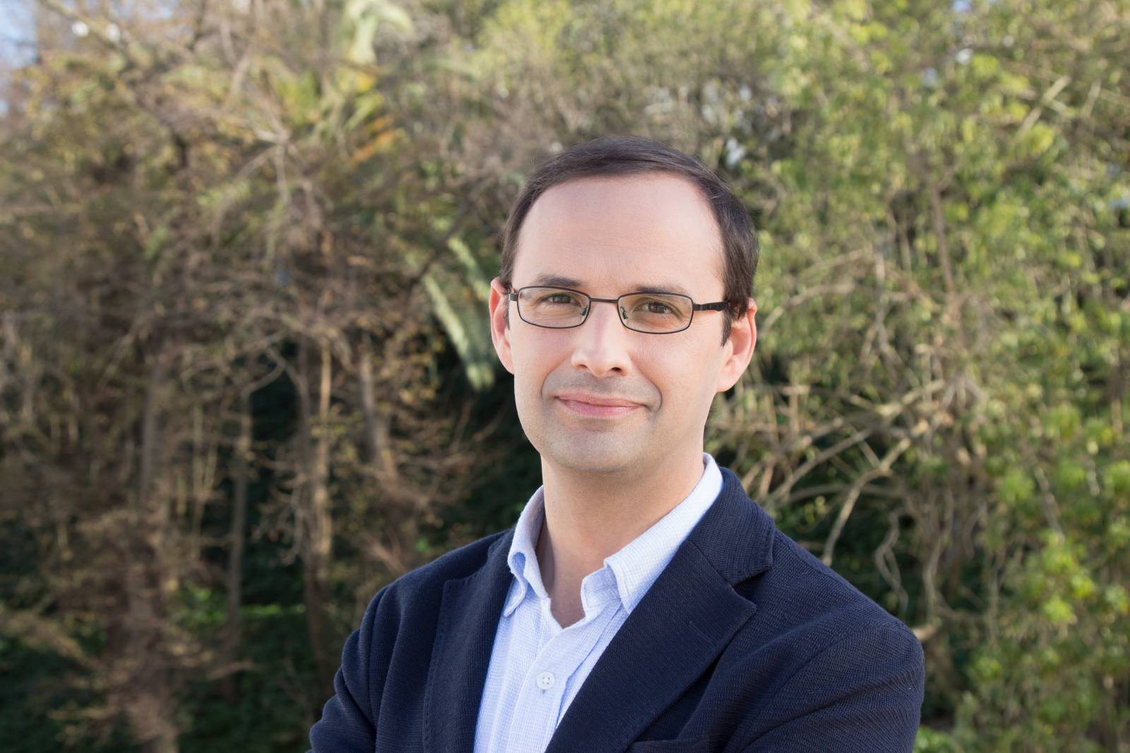 Víctor Mora Víctor Mora